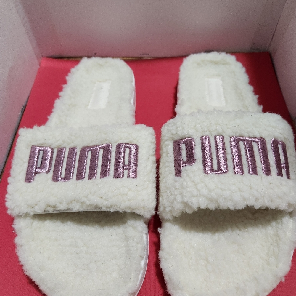 PUMA - Slippers - Unisex - Size 9/10